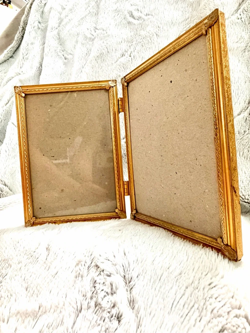 Vintage Hollywood Regency Gold Tone Bifold Double Frame